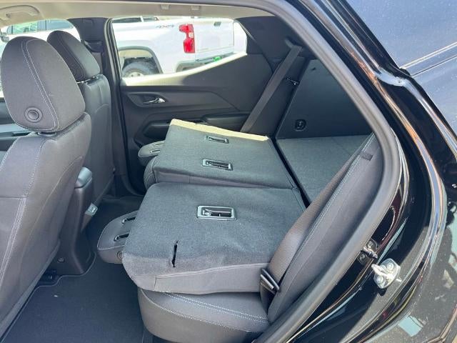 2027 Chevrolet Bolt FWD 4dr LT