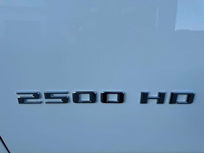 2026 Chevrolet Silverado 2500 HD Crew Cab Standard Box 4-Wheel Drive Custom