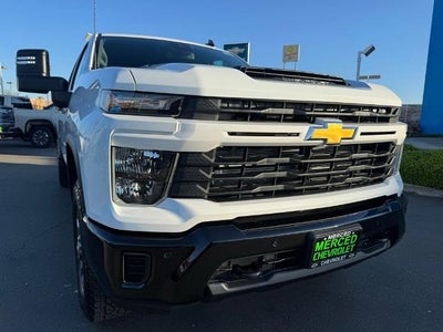 2026 Chevrolet Silverado 2500 HD Crew Cab Standard Box 4-Wheel Drive Custom