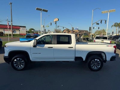 2026 Chevrolet Silverado 2500 HD Crew Cab Standard Box 4-Wheel Drive Custom