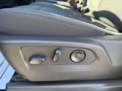 2026 Chevrolet Silverado 2500 HD Crew Cab Standard Box 4-Wheel Drive Custom