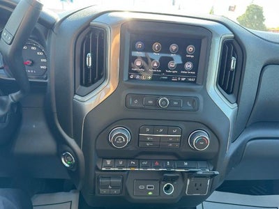 2026 Chevrolet Silverado 2500 HD Crew Cab Standard Box 4-Wheel Drive Custom