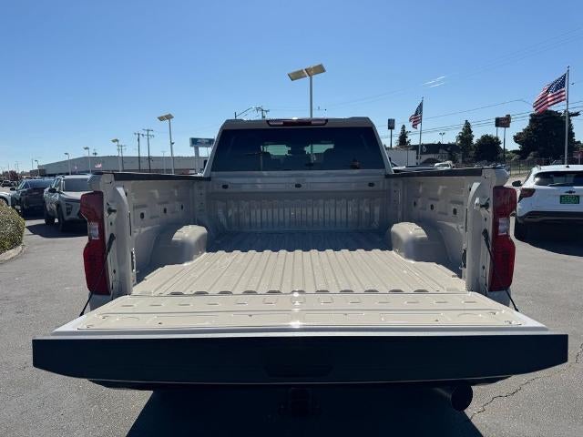 2026 Chevrolet Silverado 2500 HD Crew Cab Standard Box 4-Wheel Drive Custom