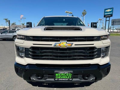 2026 Chevrolet Silverado 2500 HD Crew Cab Standard Box 4-Wheel Drive Custom