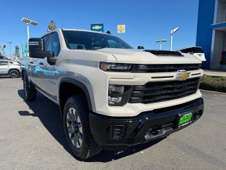 2026 Chevrolet Silverado 2500 HD Crew Cab Standard Box 4-Wheel Drive Custom