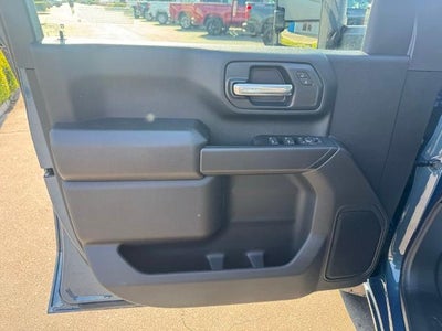 2026 Chevrolet Silverado 2500 HD Crew Cab Standard Box 4-Wheel Drive Custom