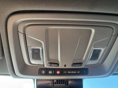 2026 Chevrolet Silverado 2500 HD Crew Cab Standard Box 4-Wheel Drive Custom