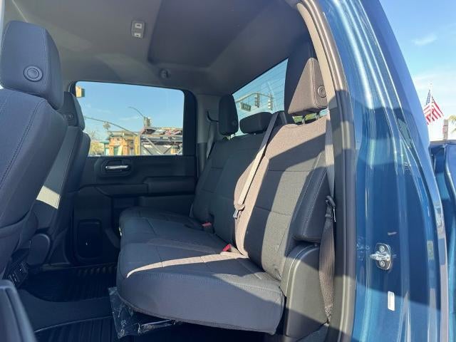 2026 Chevrolet Silverado 2500 HD Crew Cab Standard Box 4-Wheel Drive Custom