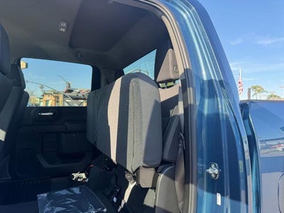 2026 Chevrolet Silverado 2500 HD Crew Cab Standard Box 4-Wheel Drive Custom