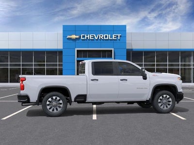 2026 Chevrolet Silverado 2500 HD Crew Cab Standard Box 4-Wheel Drive Custom