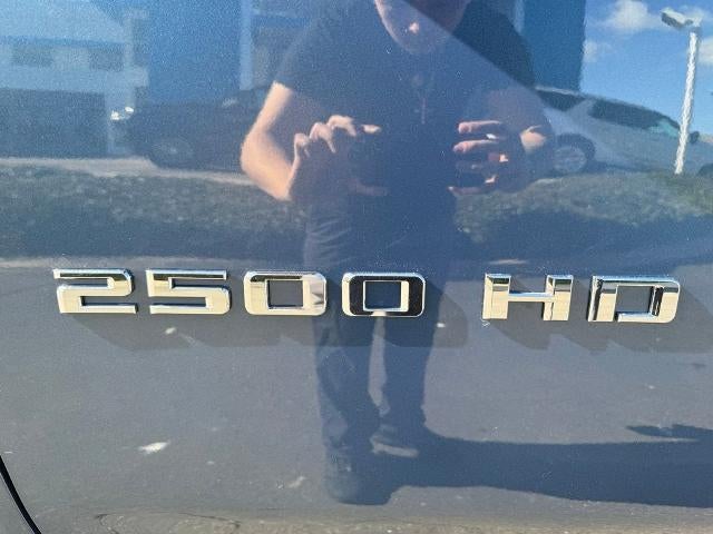 2026 Chevrolet Silverado 2500 HD Crew Cab Standard Box 4-Wheel Drive LT