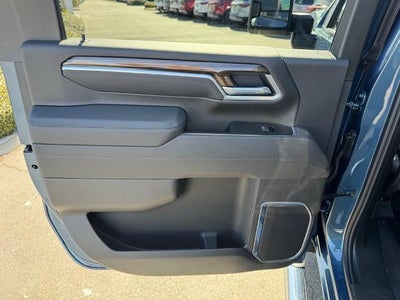 2026 Chevrolet Silverado 2500 HD Crew Cab Standard Box 4-Wheel Drive LT