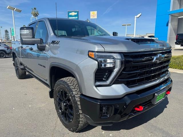 2026 Chevrolet Silverado 2500 HD Crew Cab Standard Box 4-Wheel Drive LTZ