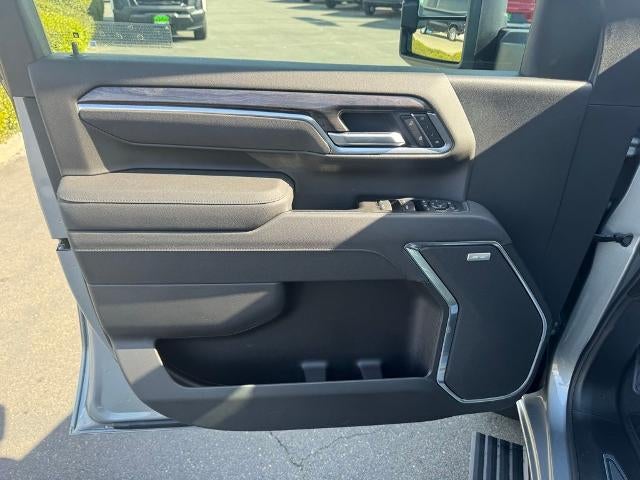 2026 Chevrolet Silverado 2500 HD Crew Cab Standard Box 4-Wheel Drive LTZ