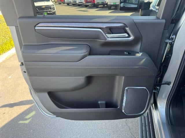 2026 Chevrolet Silverado 2500 HD Crew Cab Standard Box 4-Wheel Drive LTZ