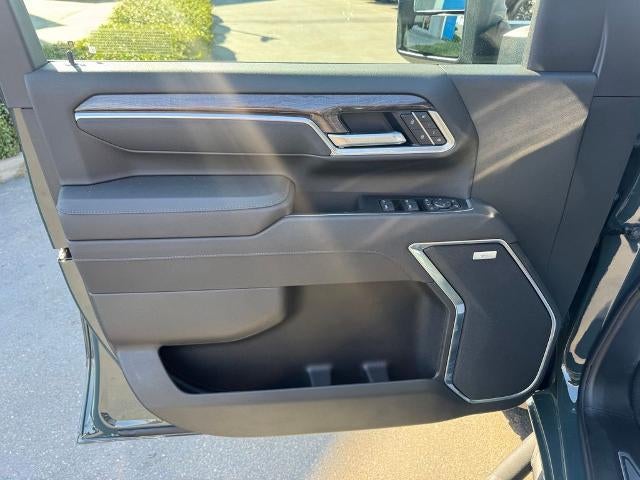 2026 Chevrolet Silverado 2500 HD Crew Cab Standard Box 4-Wheel Drive LTZ