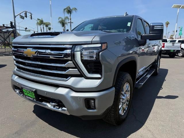 2026 Chevrolet Silverado 2500 HD Crew Cab Standard Box 4-Wheel Drive High Country