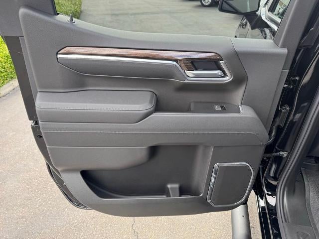 2026 Chevrolet Silverado 1500 Crew Cab Short Box 2-Wheel Drive RST