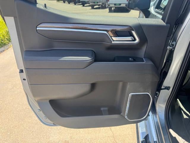2026 Chevrolet Silverado 1500 Crew Cab Short Box 4-Wheel Drive LT 1LT