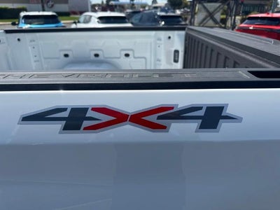 2026 Chevrolet Silverado 1500 Crew Cab Short Box 4-Wheel Drive LT 2FL