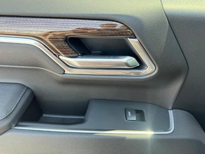 2026 Chevrolet Silverado 1500 Crew Cab Short Box 4-Wheel Drive LT 2FL