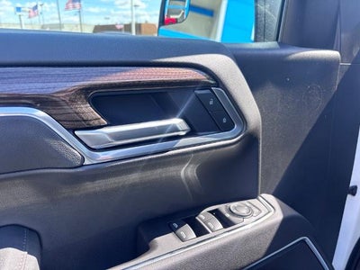 2026 Chevrolet Silverado 1500 Crew Cab Short Box 4-Wheel Drive LT 2FL