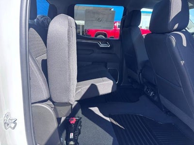 2026 Chevrolet Silverado 1500 Crew Cab Short Box 4-Wheel Drive LT 2FL