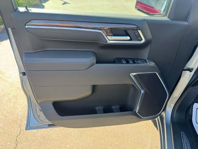 2026 Chevrolet Silverado 1500 Crew Cab Short Box 4-Wheel Drive LT 2FL