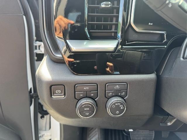 2026 Chevrolet Silverado 1500 Crew Cab Short Box 4-Wheel Drive LT 2FL