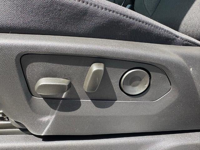 2026 Chevrolet Silverado 1500 Crew Cab Short Box 4-Wheel Drive LT 2FL