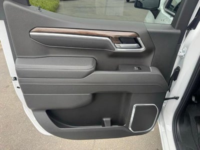 2026 Chevrolet Silverado 1500 Crew Cab Short Box 4-Wheel Drive LT 2FL