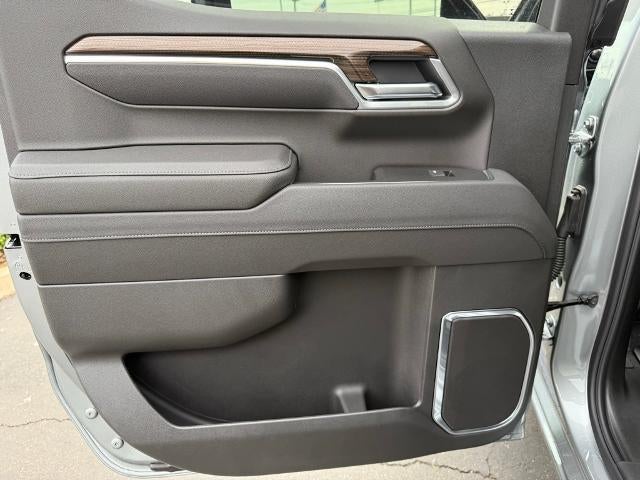 2026 Chevrolet Silverado 1500 Crew Cab Short Box 4-Wheel Drive LT 2FL