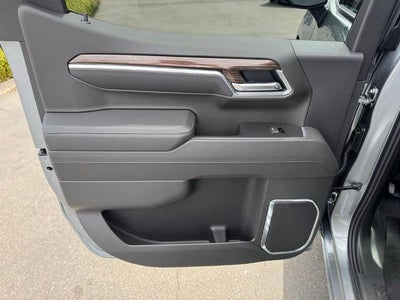 2026 Chevrolet Silverado 1500 Crew Cab Short Box 4-Wheel Drive LT 2FL