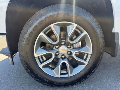 2026 Chevrolet Silverado 1500 Crew Cab Short Box 4-Wheel Drive LT 2FL
