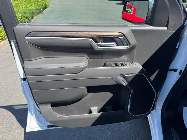 2026 Chevrolet Silverado 1500 Crew Cab Short Box 4-Wheel Drive LT 2FL