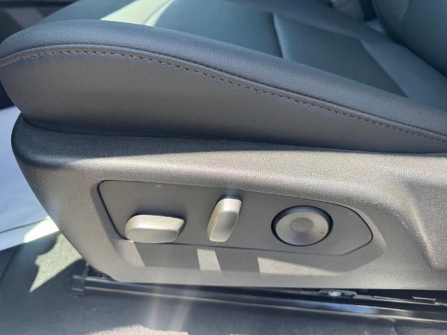 2026 Chevrolet Colorado Crew Cab Short Box 4-Wheel Drive Trail Boss