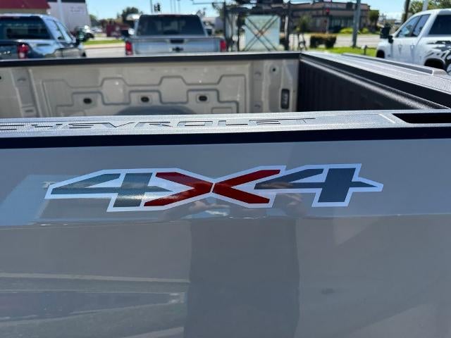 2026 Chevrolet Silverado 1500 Double Cab Standard Box 4-Wheel Drive Custom