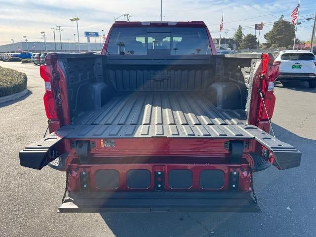 2026 Chevrolet Silverado 1500 Crew Cab Short Box 4-Wheel Drive RST