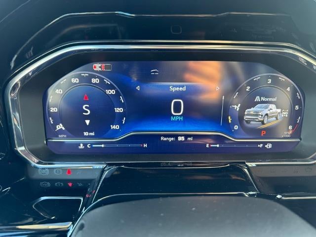 2025 Chevrolet Silverado 1500 Crew Cab Short Box 4-Wheel Drive RST