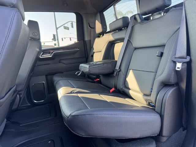 2025 Chevrolet Silverado 1500 Crew Cab Short Box 4-Wheel Drive RST