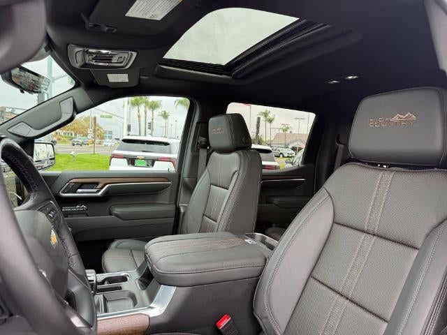 2026 Chevrolet Silverado 1500 Crew Cab Short Box 4-Wheel Drive High Country