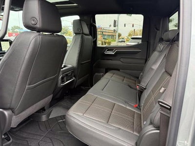 2026 Chevrolet Silverado 1500 Crew Cab Short Box 4-Wheel Drive High Country