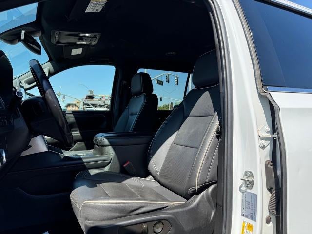 2022 GMC Yukon XL SLT