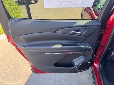 2027 Chevrolet Traverse LT w/1LT