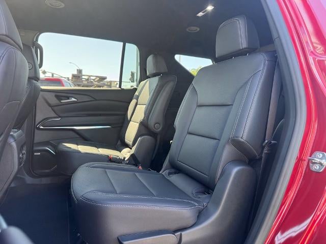 2027 Chevrolet Traverse LT w/1LT