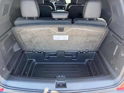2027 Chevrolet Traverse LT w/1LT