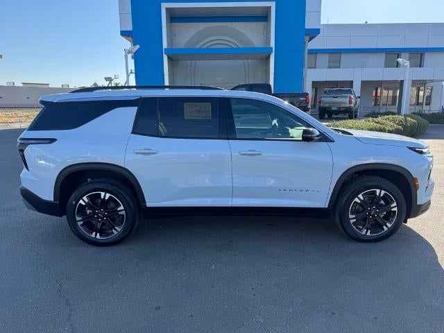 2027 Chevrolet Traverse LT w/1LT