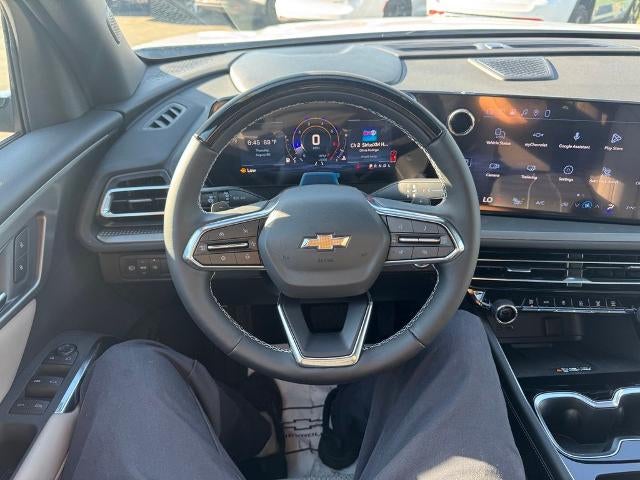 2027 Chevrolet Traverse LT w/1LT