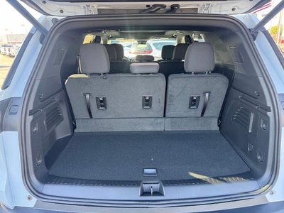 2027 Chevrolet Traverse LT w/1LT