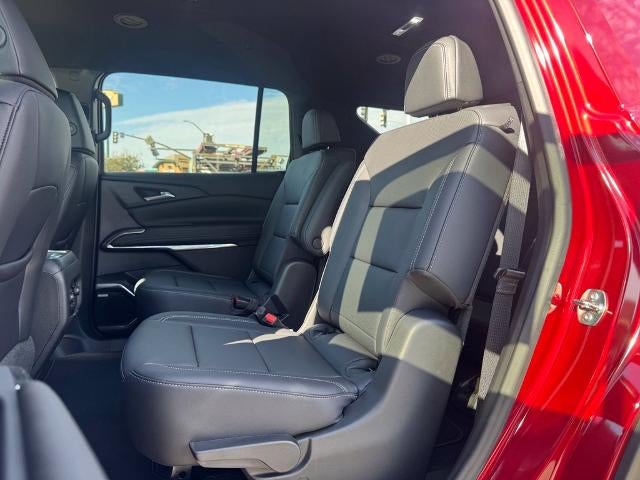 2027 Chevrolet Traverse LT w/1LT